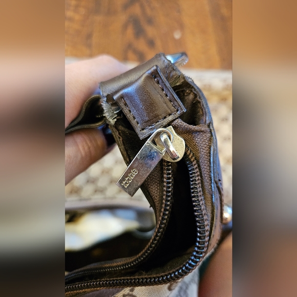 Set of 2 KNOCKOFF Gucci bags - Picture 9 of 10